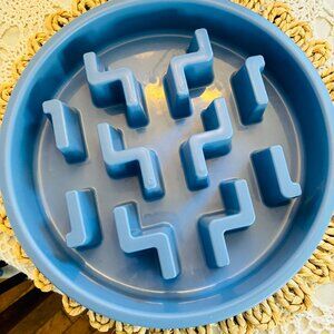 202 Hound Brand Slow Feeder Dog Bowl